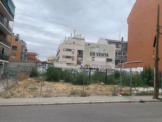 Foto 1 de Venta de terreno en calle De Valderribas de 138 m²