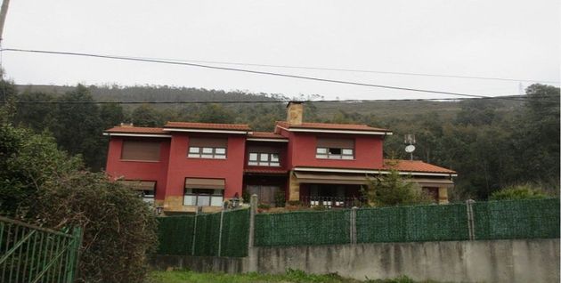 Foto 1 de Xalet en venda a calle Caserio Revoltona de 4 habitacions amb terrassa i piscina