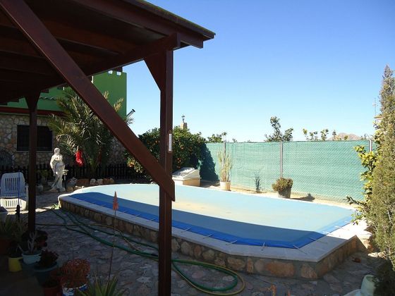 Foto 2 de Chalet en venta en Roda de 3 habitaciones con terraza y piscina