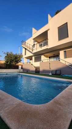 Foto 2 de Pis en venda a Los Narejos de 3 habitacions amb terrassa i piscina