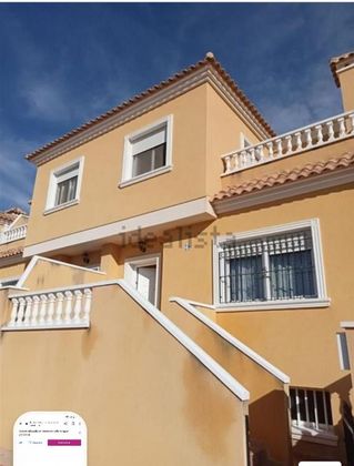 Foto 1 de Venta de casa en calle Aragon de 3 habitaciones con garaje y balcón