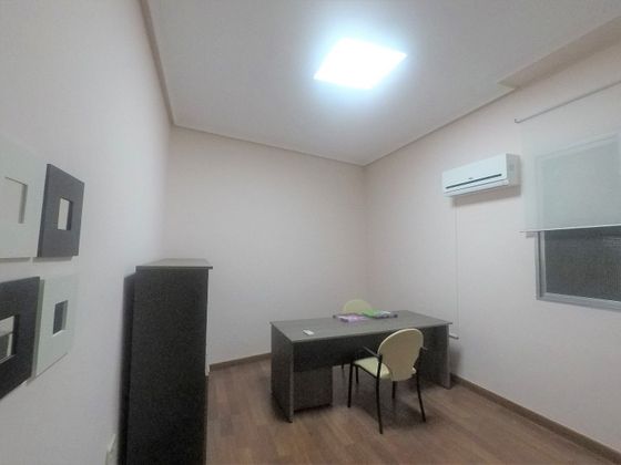 Foto 1 de Alquiler de oficina en Orihuela ciudad de 14 m²