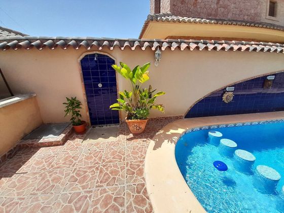 Foto 2 de Xalet en venda a Bigastro de 5 habitacions amb terrassa i piscina