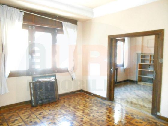 Foto 2 de Piso en venta en Santo Domingo de 5 habitaciones con calefacción y ascensor