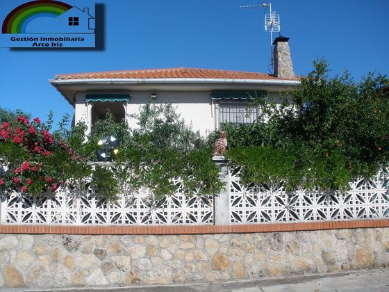 Foto 1 de Xalet en venda a Casar de Escalona (El) de 3 habitacions amb terrassa i jardí