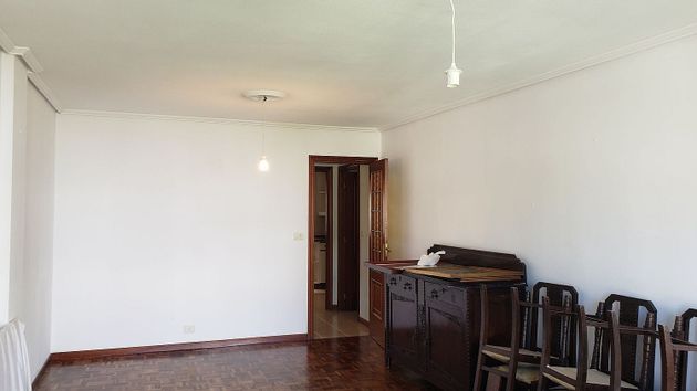 Foto 2 de Piso en venta en Betanzos de 3 habitaciones con calefacción y ascensor