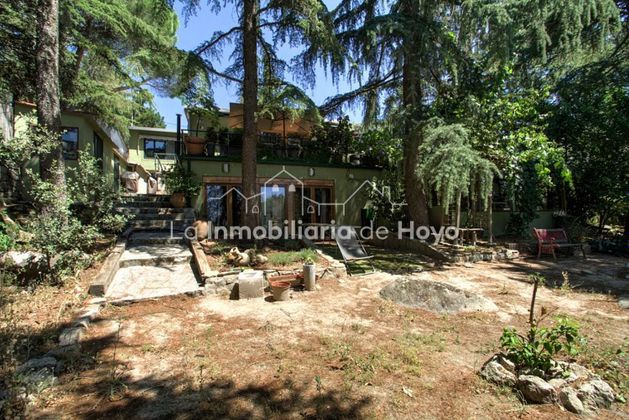 Foto 2 de Chalet en alquiler en Hoyo de Manzanares de 4 habitaciones con terraza y piscina