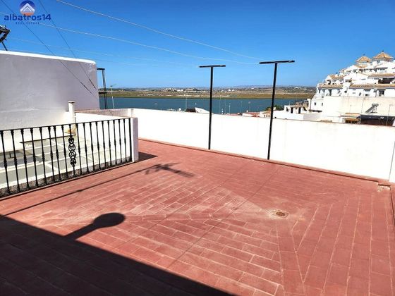 Foto 2 de Piso en venta en Ayamonte ciudad de 4 habitaciones con terraza y aire acondicionado