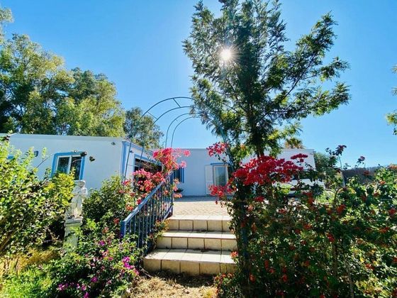 Foto 1 de Xalet en venda a Isla Cristina ciudad de 4 habitacions amb terrassa i piscina