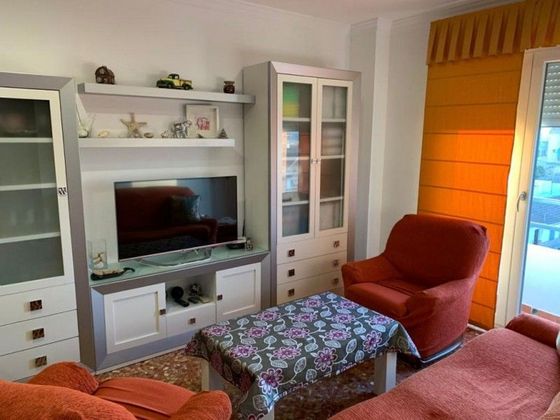 Foto 2 de Piso en venta en Lucena de 3 habitaciones con garaje y aire acondicionado