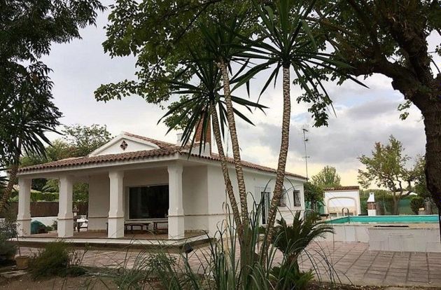 Foto 1 de Casa rural en venda a Lucena de 4 habitacions amb terrassa i piscina