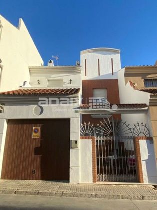 Foto 2 de Casa en venda a Lucena de 3 habitacions amb terrassa i garatge
