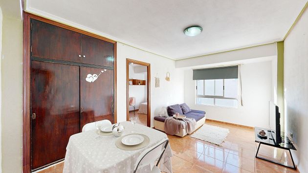 Foto 2 de Pis en venda a Villajoyosa ciudad de 3 habitacions amb terrassa i balcó