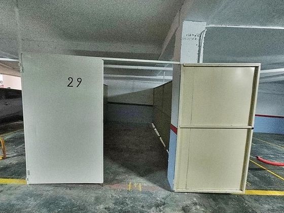 Foto 1 de Garaje en venta en calle Maribel López Pérez Ojeda de 16 m²