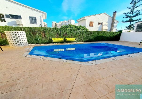 Foto 2 de Casa en venta en Torreón - La Almadraba de 3 habitaciones con terraza y piscina