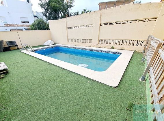 Foto 2 de Casa en venta en El Grao de 4 habitaciones con terraza y piscina