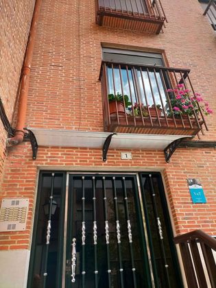 Foto 2 de Piso en venta en calle Alcalde Ronquillo de 3 habitaciones con terraza y balcón