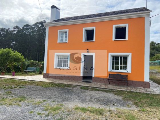 Foto 2 de Casa en venda a calle Lugar Vilar de 4 habitacions amb garatge