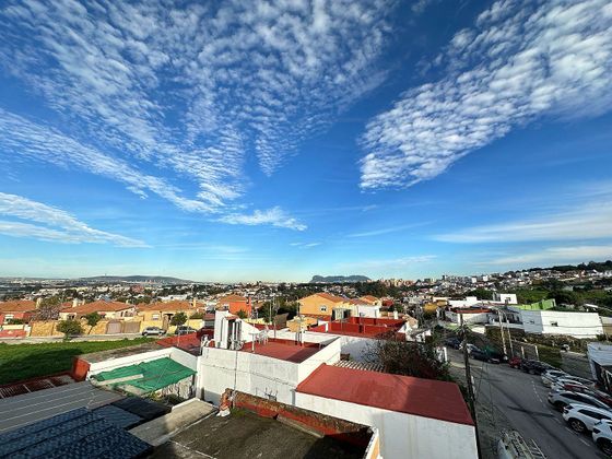 Foto 1 de Casa en venda a La Granja-La Colina-Los Pastores de 3 habitacions amb terrassa