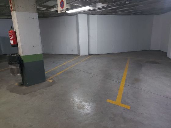 Foto 1 de Garaje en venta en Camino de Ronda - Rosaleda de 20 m²
