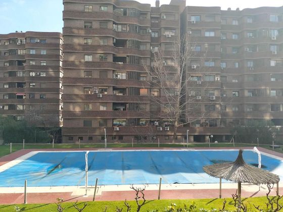 Foto 1 de Venta de piso en San Pascual de 4 habitaciones con terraza y piscina