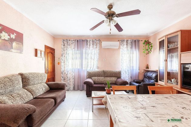 Foto 1 de Piso en venta en calle De Los Leones de 2 habitaciones con aire acondicionado