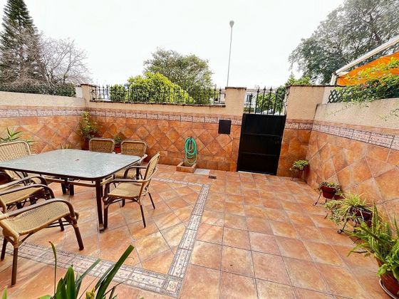 Foto 2 de Casa en venta en Este-Delicias de 5 habitaciones con terraza y jardín