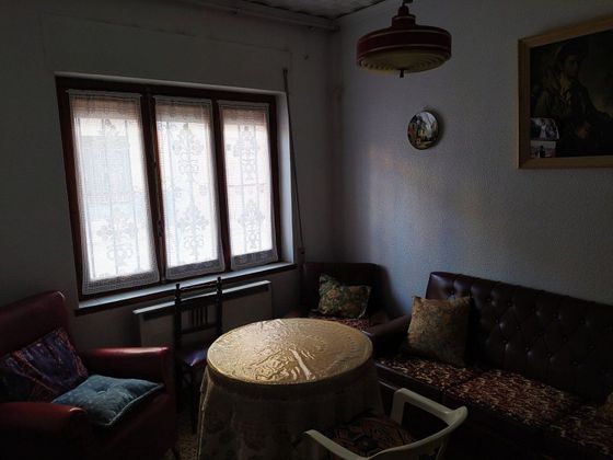 Foto 2 de Casa rural en venta en Madrigueras de 5 habitaciones con balcón