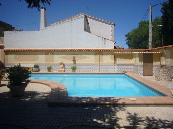 Foto 1 de Xalet en venda a Minaya de 4 habitacions amb piscina i garatge
