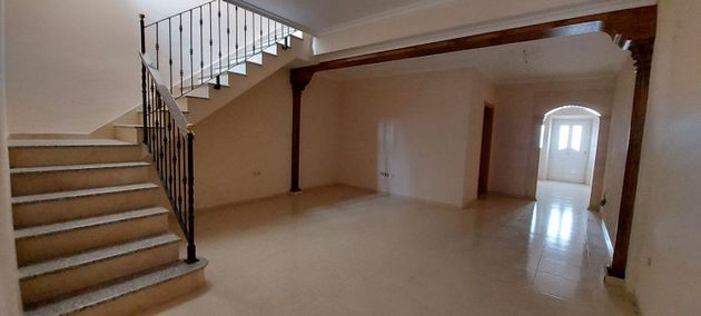 Foto 1 de Chalet en venta en Roda (La) de 4 habitaciones y 166 m²