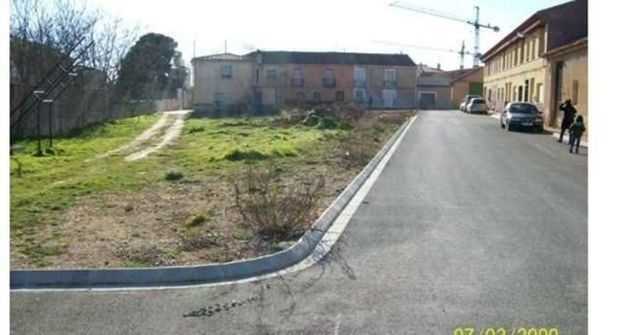 Foto 1 de Terreny en venda a Chinchilla de Monte-Aragón de 681 m²