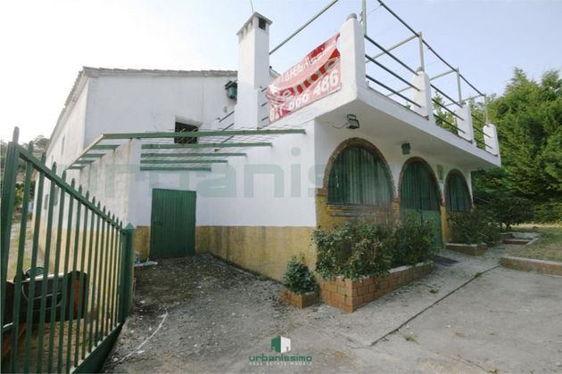 Foto 1 de Casa rural en venda a avenida De España de 2 habitacions amb piscina i jardí