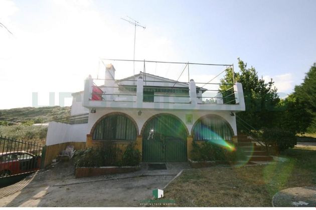 Foto 2 de Casa rural en venda a avenida De España de 2 habitacions amb piscina i jardí