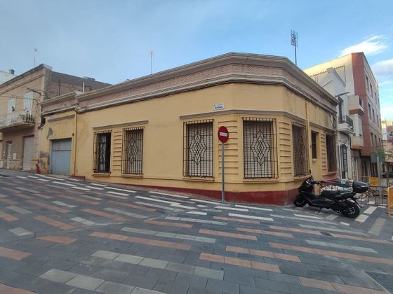 Foto 1 de Casa en venda a Plaza de Toros - Santa Rita de 4 habitacions amb terrassa