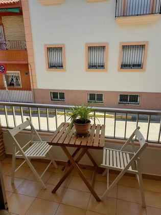 Foto 1 de Pis en lloguer a Punta Umbría de 3 habitacions amb mobles i balcó