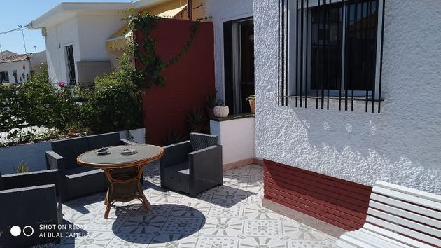 Foto 2 de Casa en lloguer a Punta Umbría de 3 habitacions amb terrassa i mobles