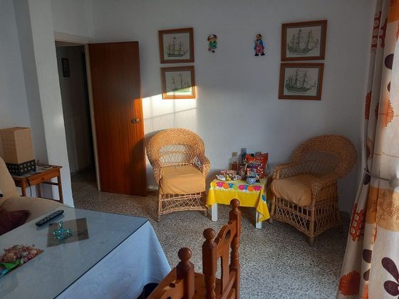 Foto 2 de Pis en lloguer a Punta Umbría de 3 habitacions amb mobles i balcó