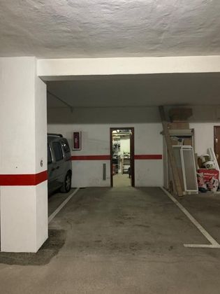 Foto 2 de Garaje en venta en calle De Rafael Asín de 22 m²