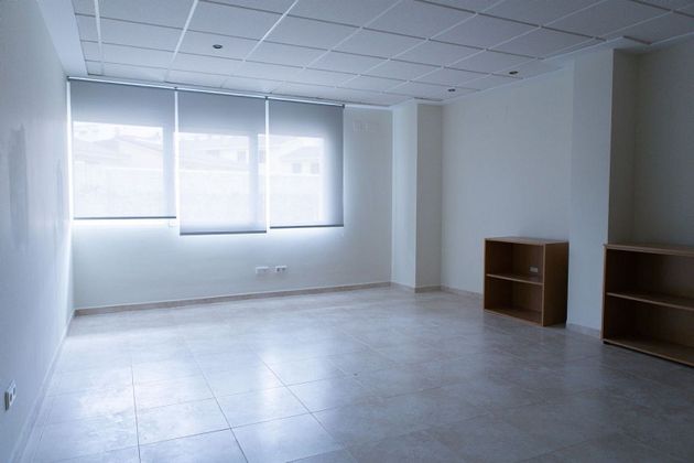 Foto 1 de Oficina en alquiler en Centro Urbano de 29 m²