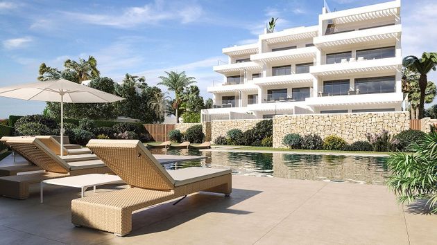 Foto 1 de Piso en venta en El Puerto de 2 habitaciones con terraza y piscina