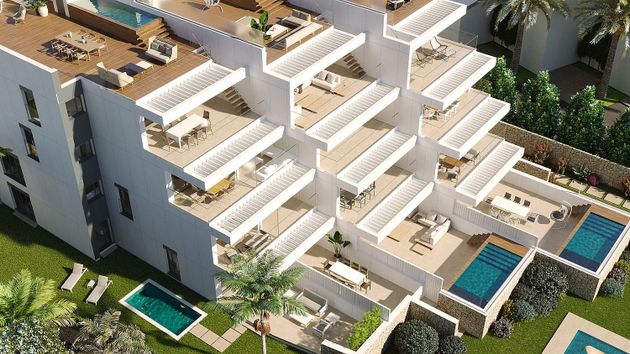 Foto 2 de Pis en venda a El Puerto de 3 habitacions amb terrassa i piscina