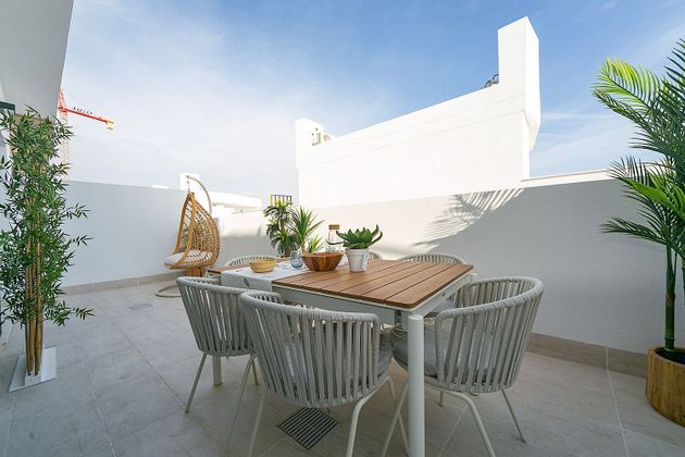 Foto 2 de Dúplex en venda a calle Zv de 2 habitacions amb terrassa i piscina