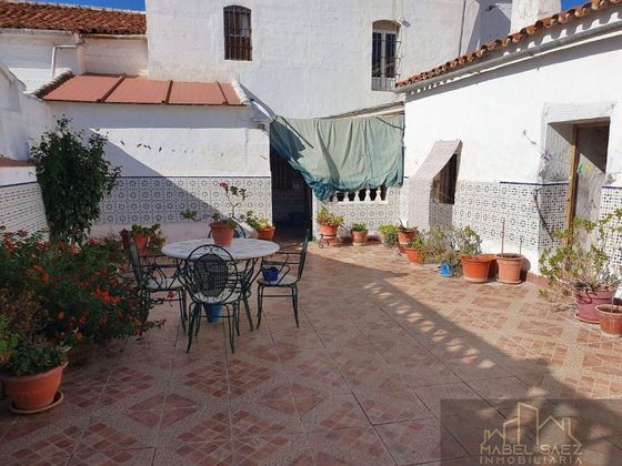 Foto 1 de Casa en venda a Malcocinado de 7 habitacions amb terrassa i jardí