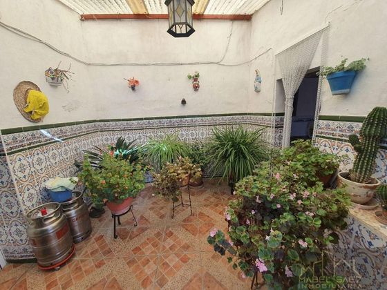 Foto 2 de Casa en venda a Malcocinado de 7 habitacions amb terrassa i jardí