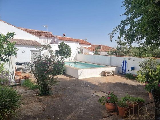 Foto 2 de Casa en venda a Malcocinado de 5 habitacions amb piscina