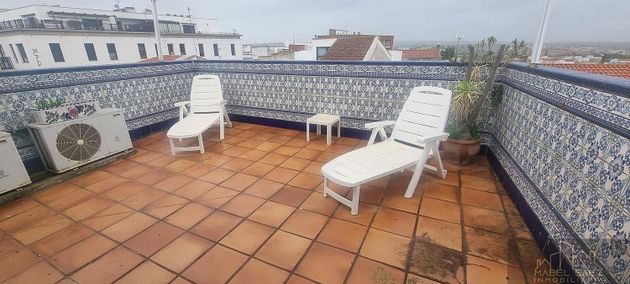 Foto 1 de Casa en lloguer a Centro - Mérida de 4 habitacions amb terrassa i balcó
