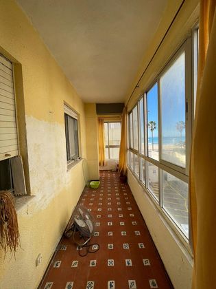 Foto 1 de Pis en venda a Playa Stª Mª del Mar - Playa Victoria de 2 habitacions amb terrassa i ascensor