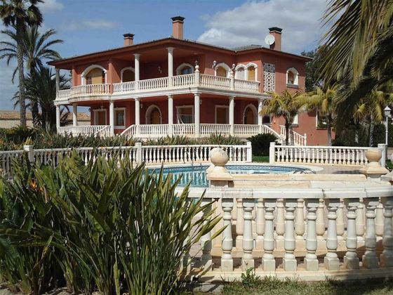 Foto 1 de Xalet en venda a Valverde de 7 habitacions amb terrassa i piscina
