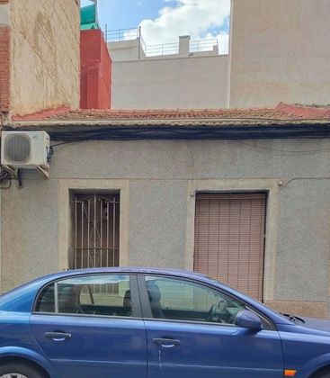 Foto 2 de Casa adossada en venda a Carrús Oest - El Toscar de 3 habitacions i 98 m²