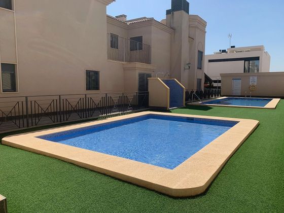 Foto 1 de Dúplex en venda a El Travaló - Martínez Valero de 3 habitacions amb terrassa i piscina